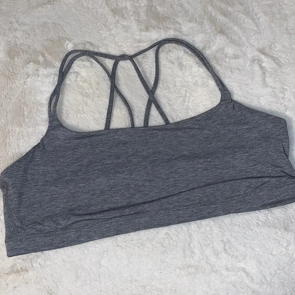 XL GAP fit strappy grey sports bra